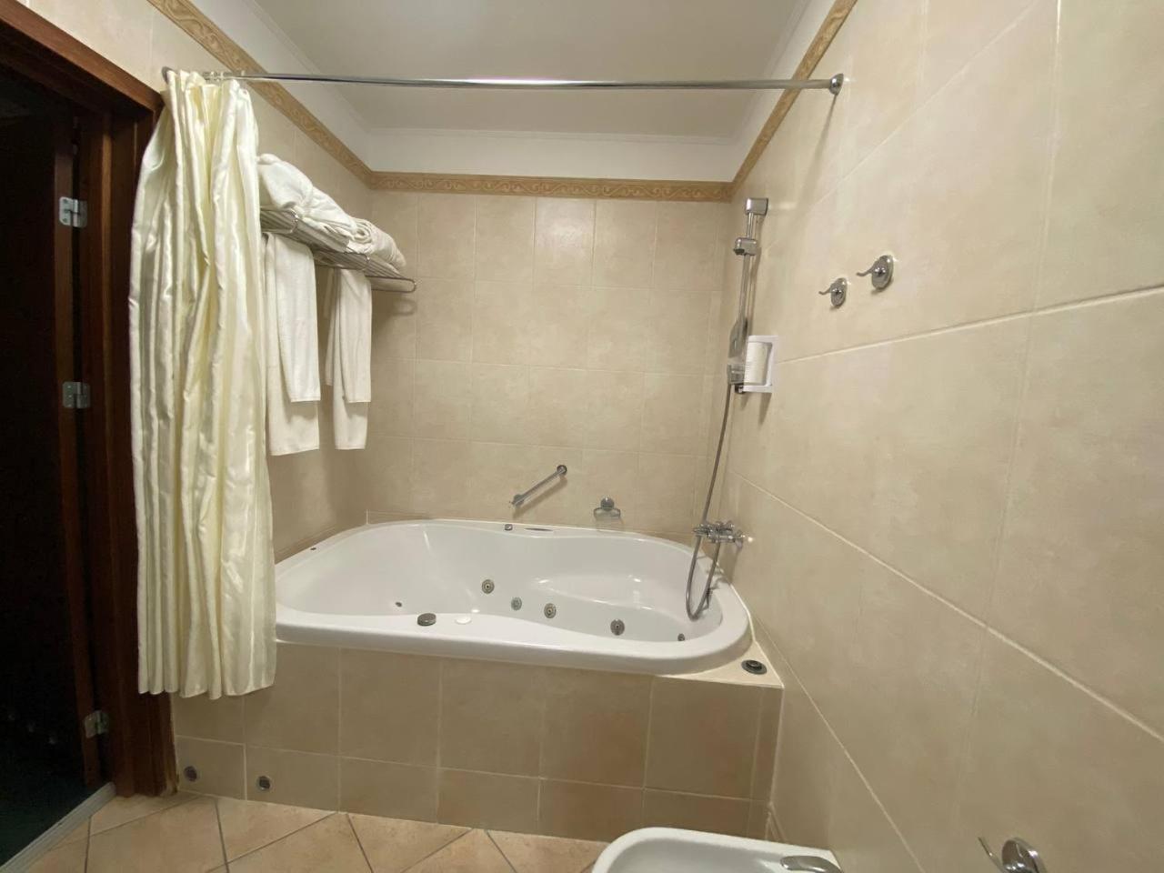 Navaria Nova 4*